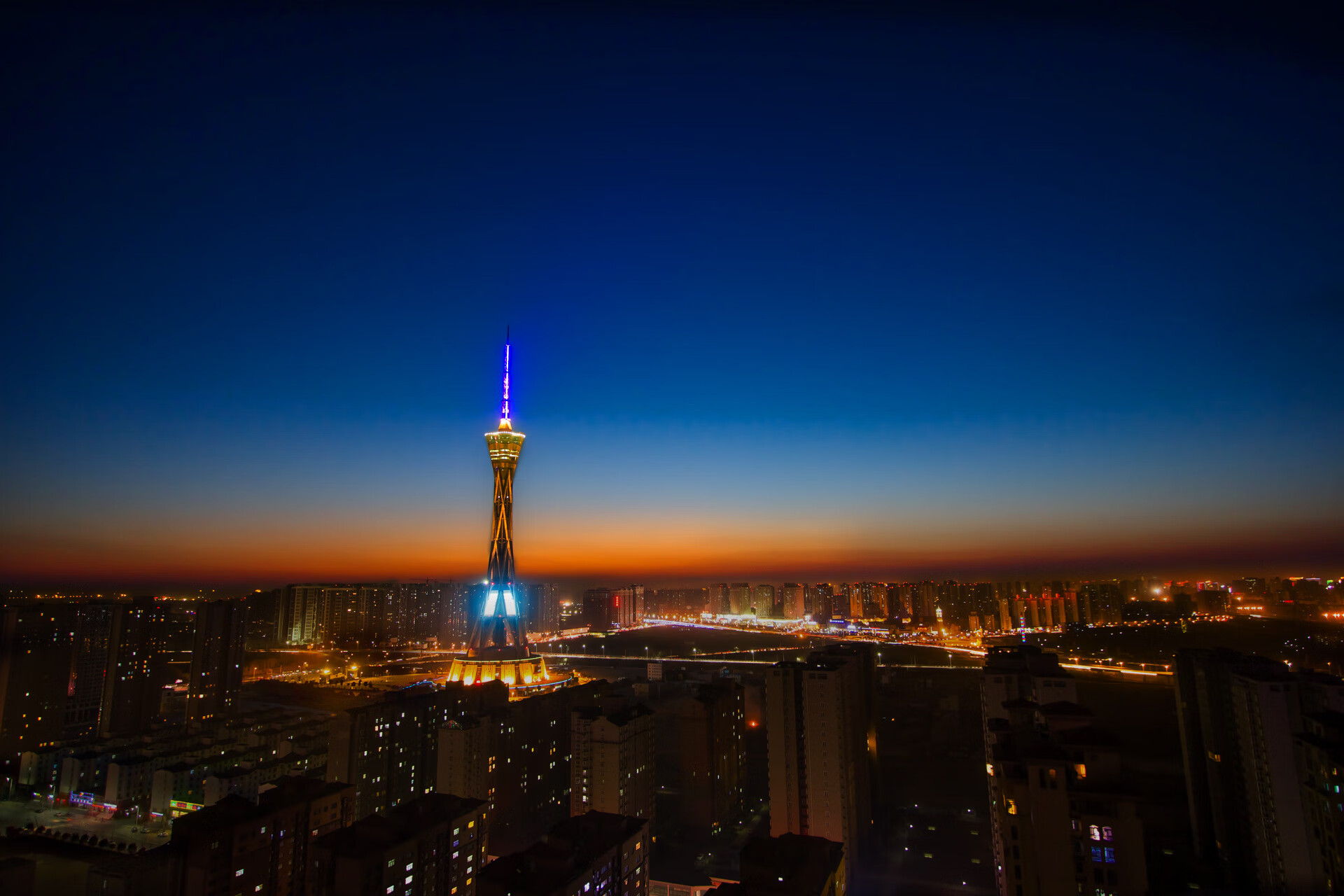 史上最燃瞬间:那些令人血脉喷张的比赛片段盘点,最经典的比赛