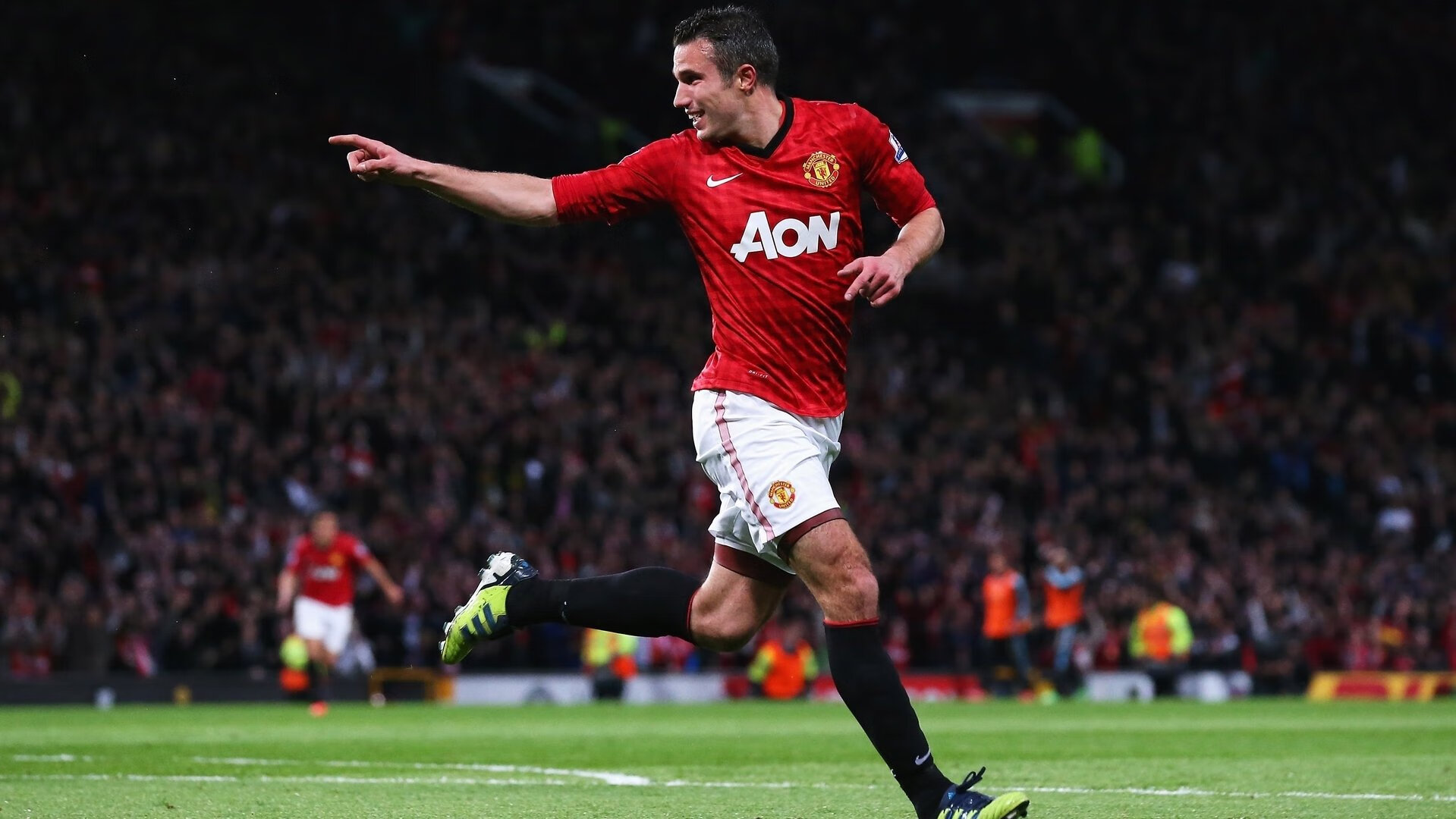 爱游戏体育（AYX）官方APP下载-南安普顿主帅拉塞尔·马丁：球队重建的关键人物，效力过南安普顿的门将