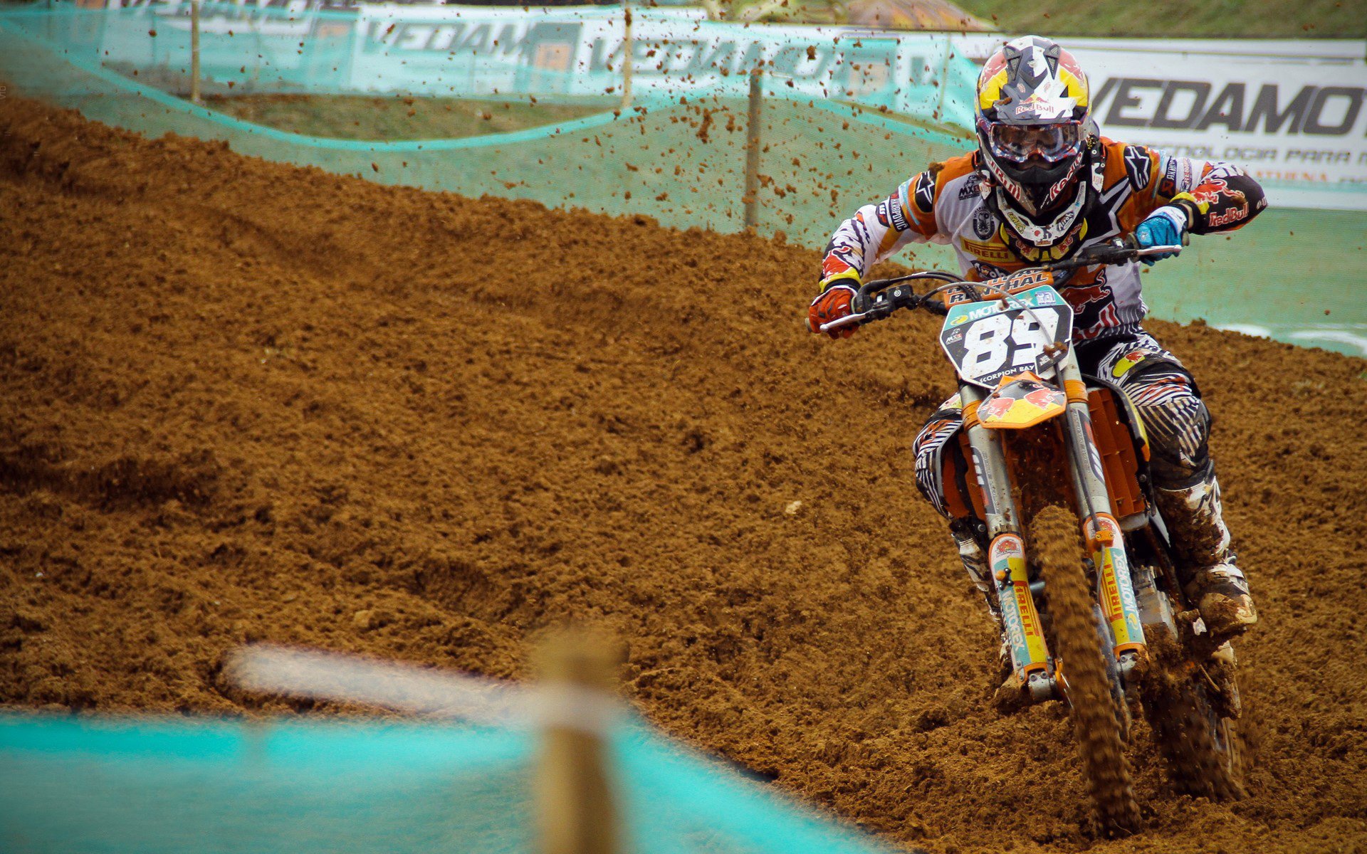 爱游戏官方网站-《【行业动向】跨界融合，电竞与综艺娱乐联手拓展新空间》，电竞跨界营销